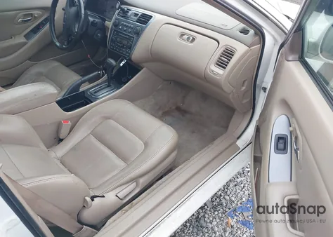 2002 Honda Accord 2.3 Ex z USA, uszkodzony, nr VIN 1HGCG32532A029882